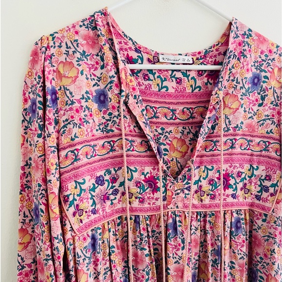 R. Vivimos Pink Floral Long Sleeve med and a large - Picture 2 of 3